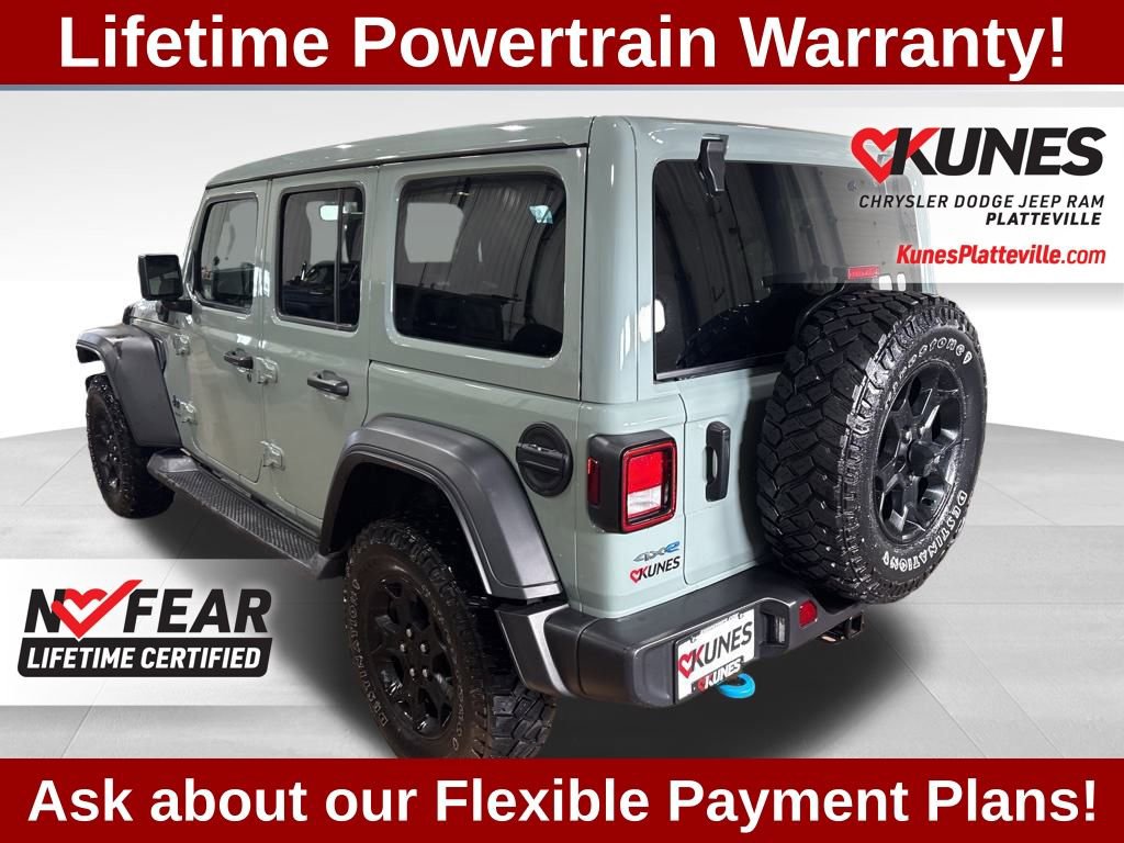 Used 2023 Jeep Wrangler Unlimited w/ Sun & Screen Package image 8