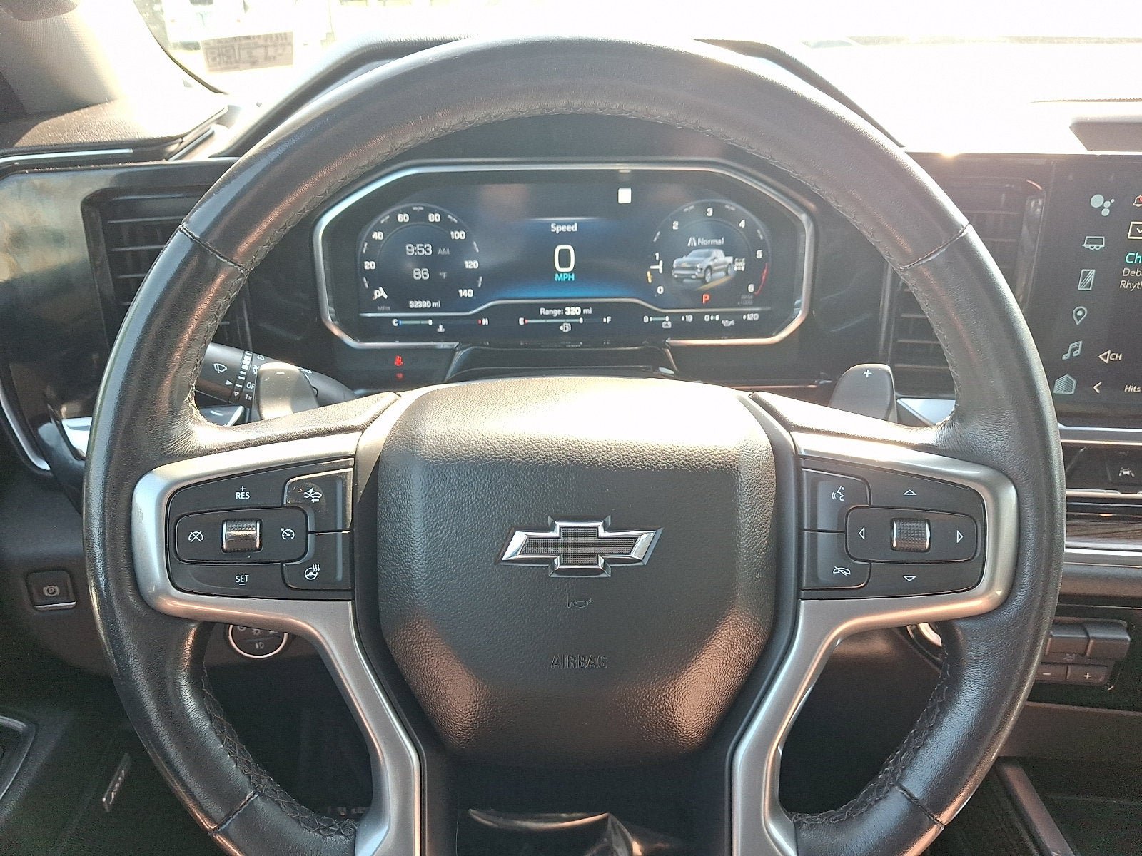 Used 2023 Chevrolet Silverado 1500 RST AWD/4WD image 16