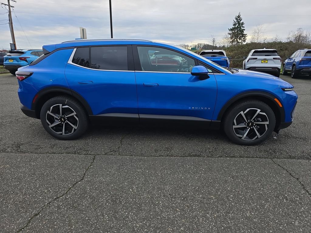 New 2026 Chevrolet Equinox EV LT image 7