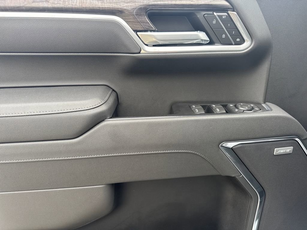 New 2026 Chevrolet Silverado 1500 LTZ w/ Z71 Off-Road Package image 19