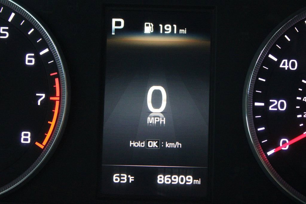 Used 2022 Kia K5 LXS image 3