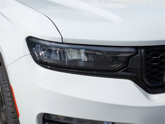 New 2025 Jeep Grand Cherokee Limited w/ Luxury Tech Group II image 9