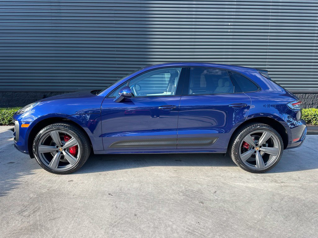 Certified 2026 Porsche Macan S AWD/4WD image 2