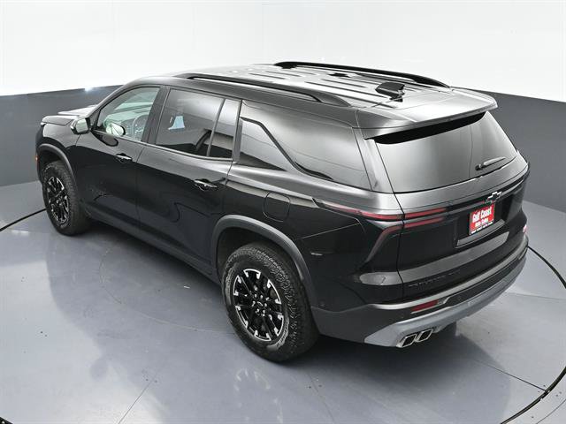 Used 2024 Chevrolet Traverse Z71 w/ Enhanced Driving Package AWD/4WD image 40