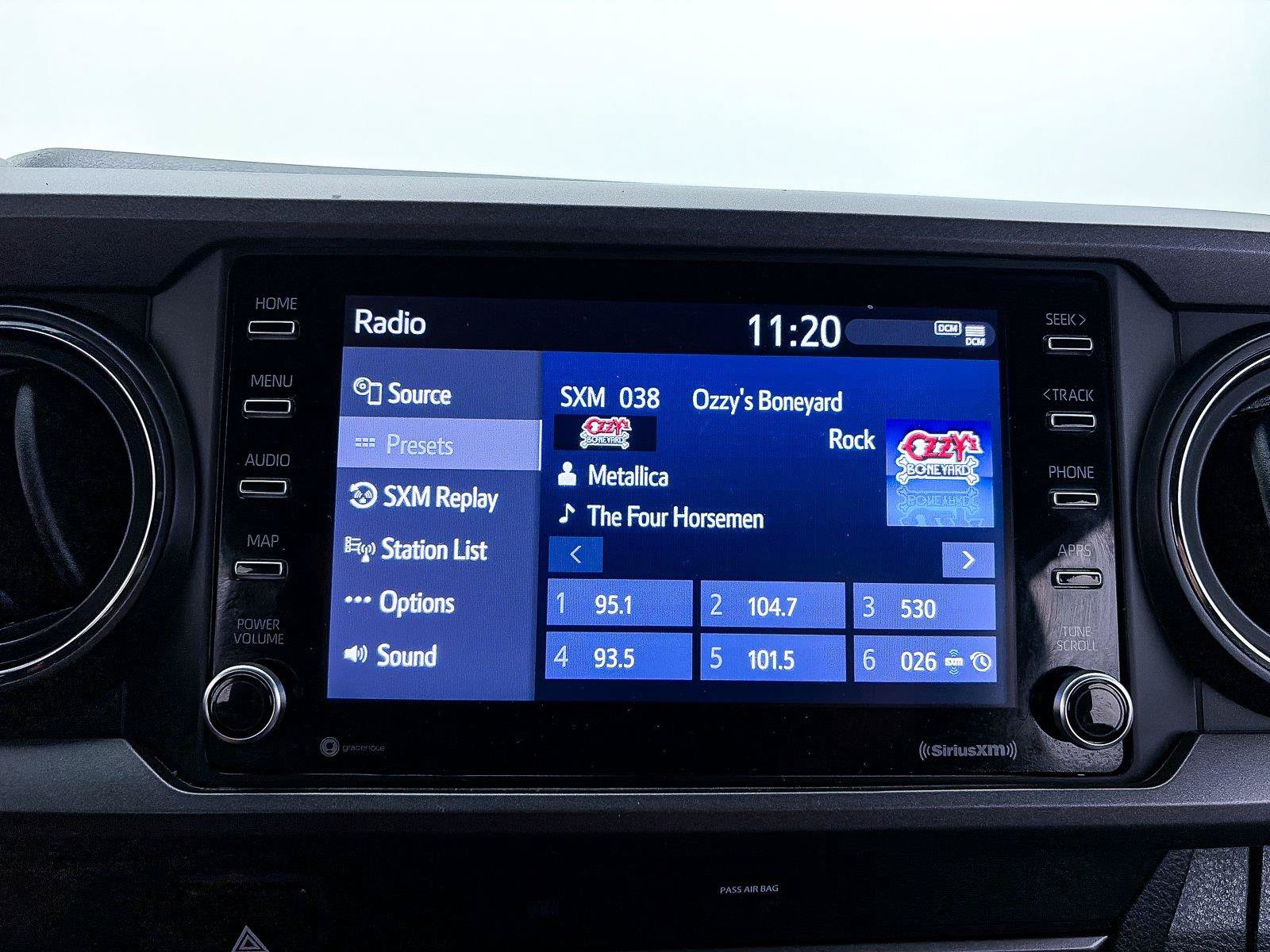 Used 2020 Toyota Tacoma TRD Off-Road w/ Technology Package AWD/4WD image 27
