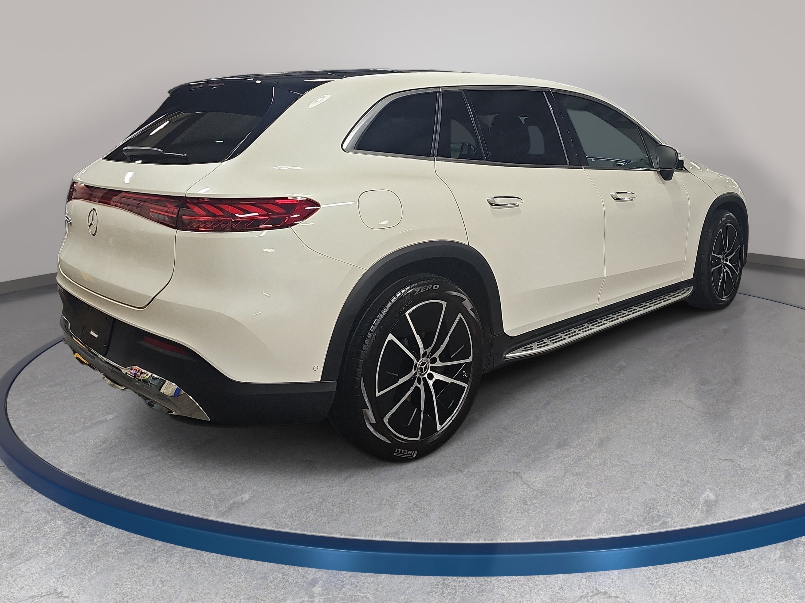 Certified 2023 Mercedes-Benz EQS 450+ SUV image 6