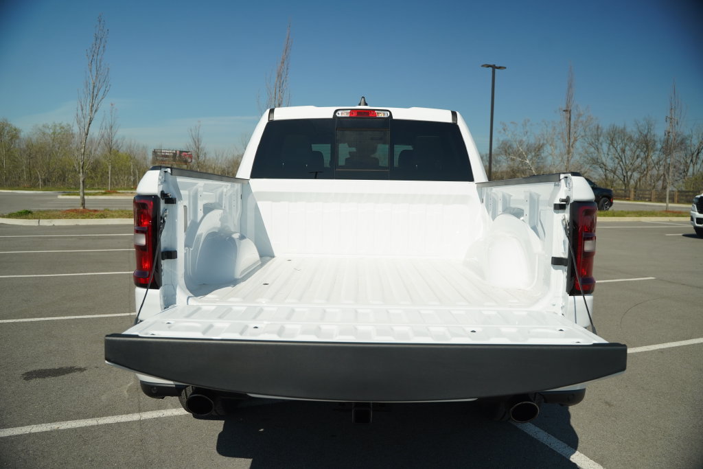 New 2026 RAM 1500 Laramie w/ Night Edition AWD/4WD image 15