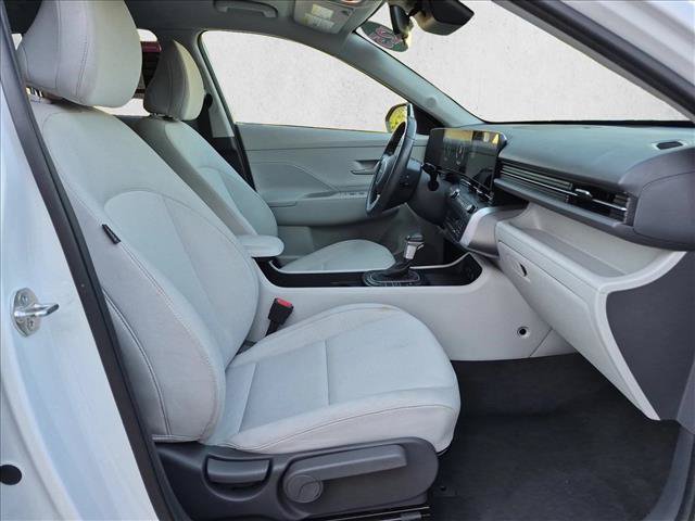 Used 2025 Hyundai Kona SEL FWD image 20