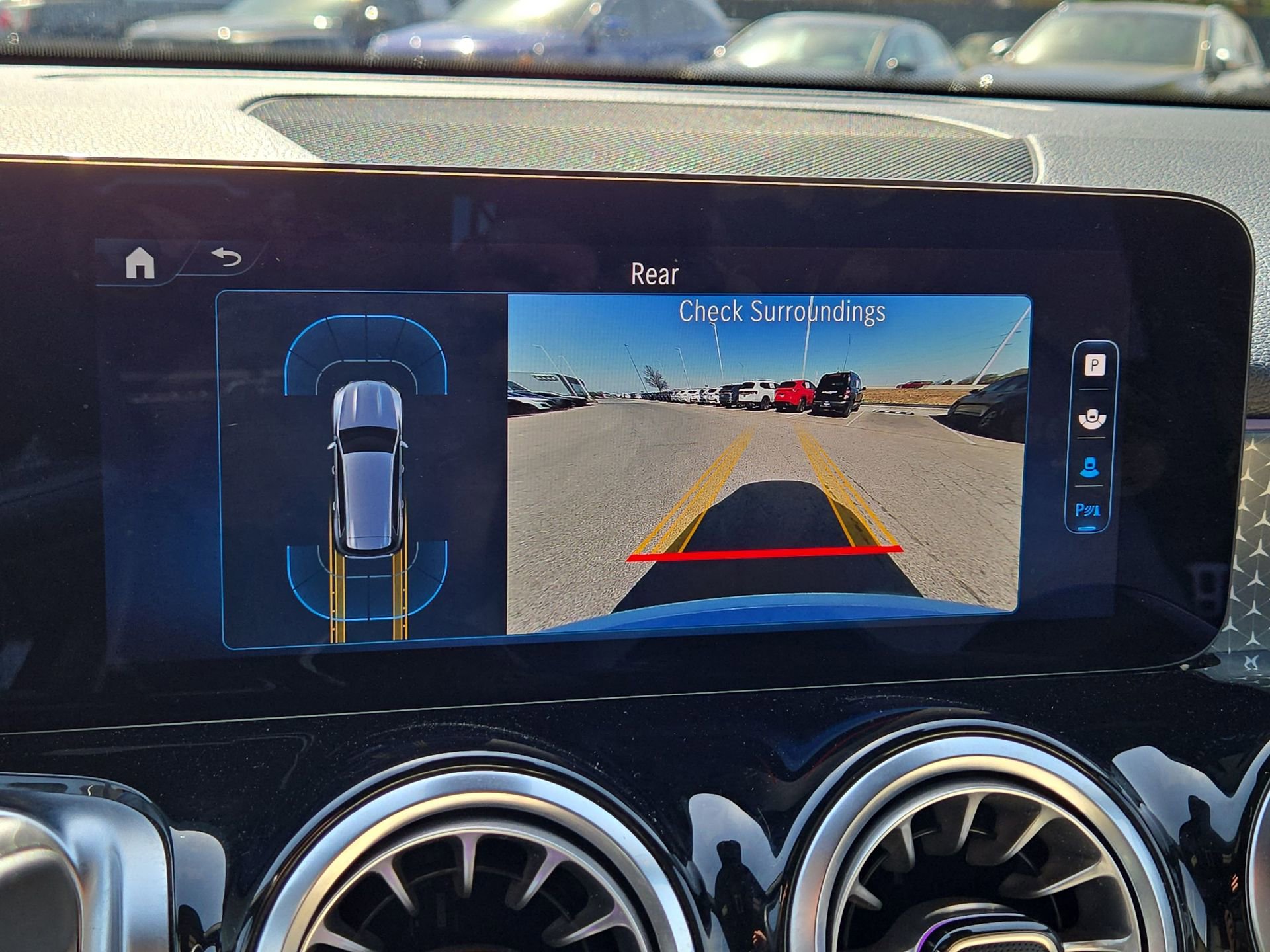 Used 2025 Mercedes-Benz GLB 250 image 18