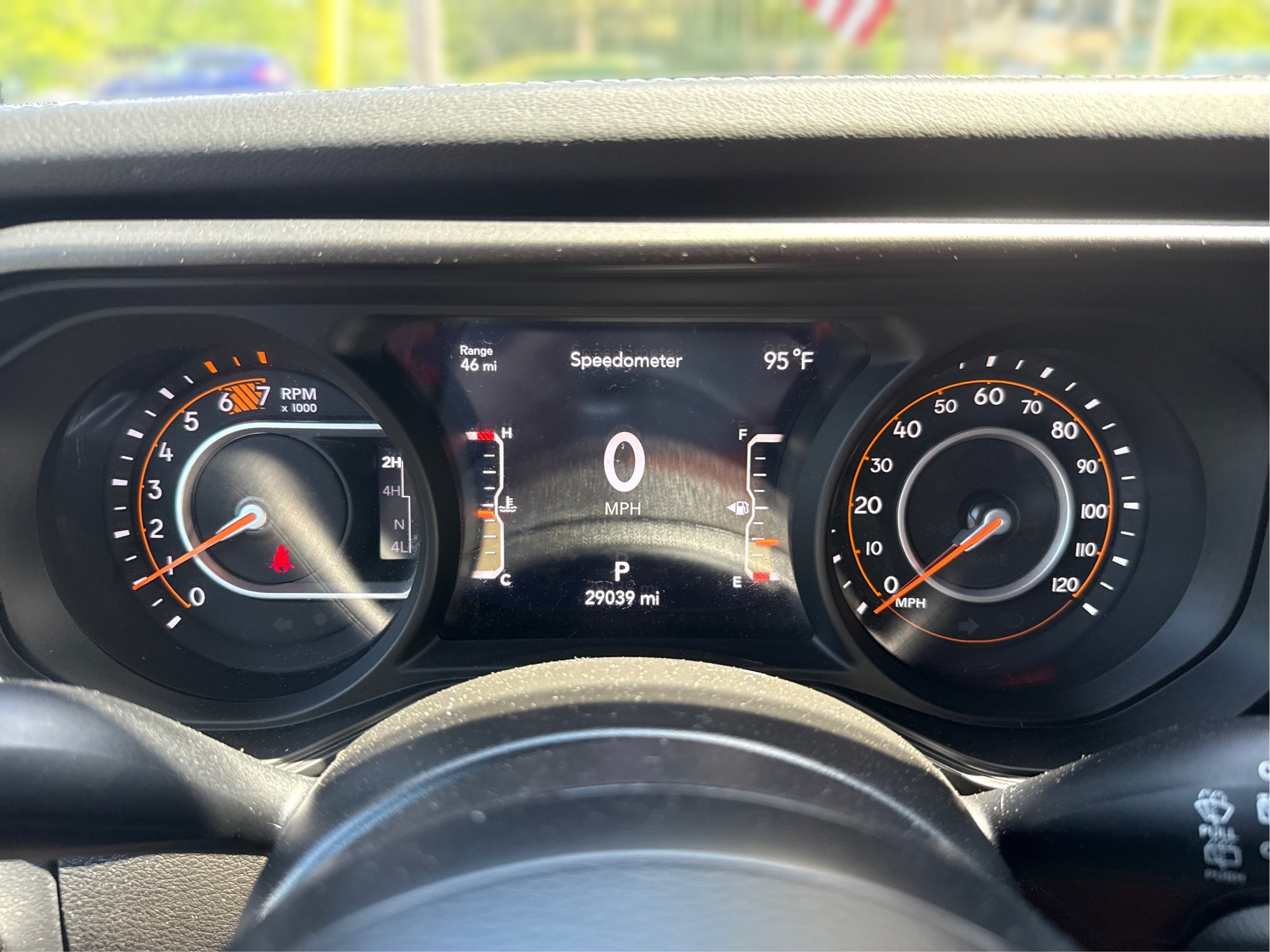 Used 2024 Jeep Wrangler Unlimited Rubicon w/ Technology Group AWD/4WD image 19