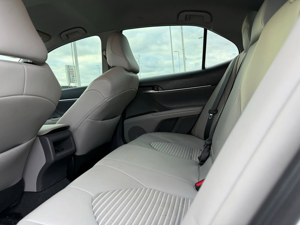 Used 2024 Toyota Camry SE image 23