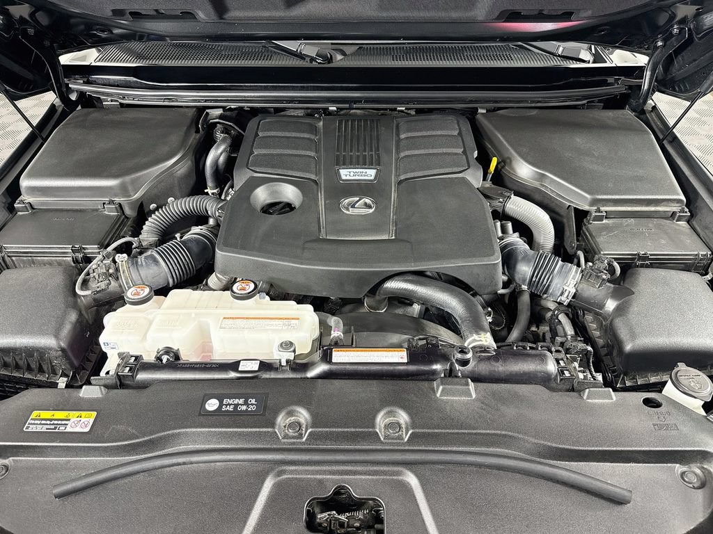 Used 2024 Lexus GX 550 w/ Accessory Package (2T) AWD/4WD image 40