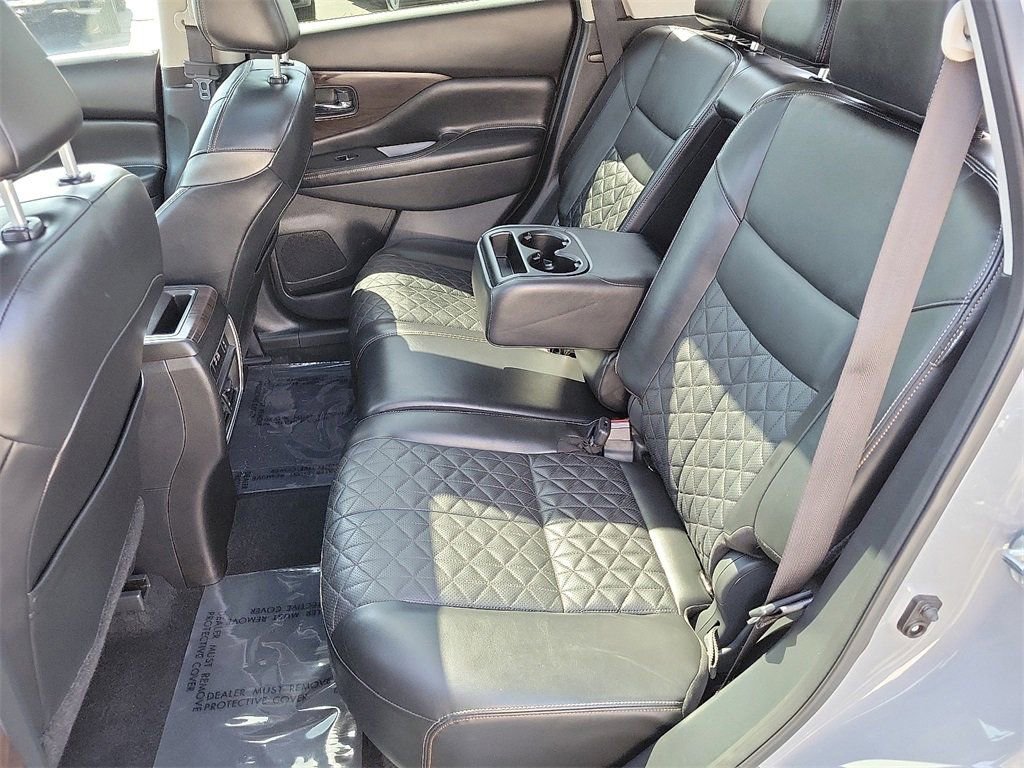 Used 2022 Nissan Murano Platinum w/ Cargo Package image 24