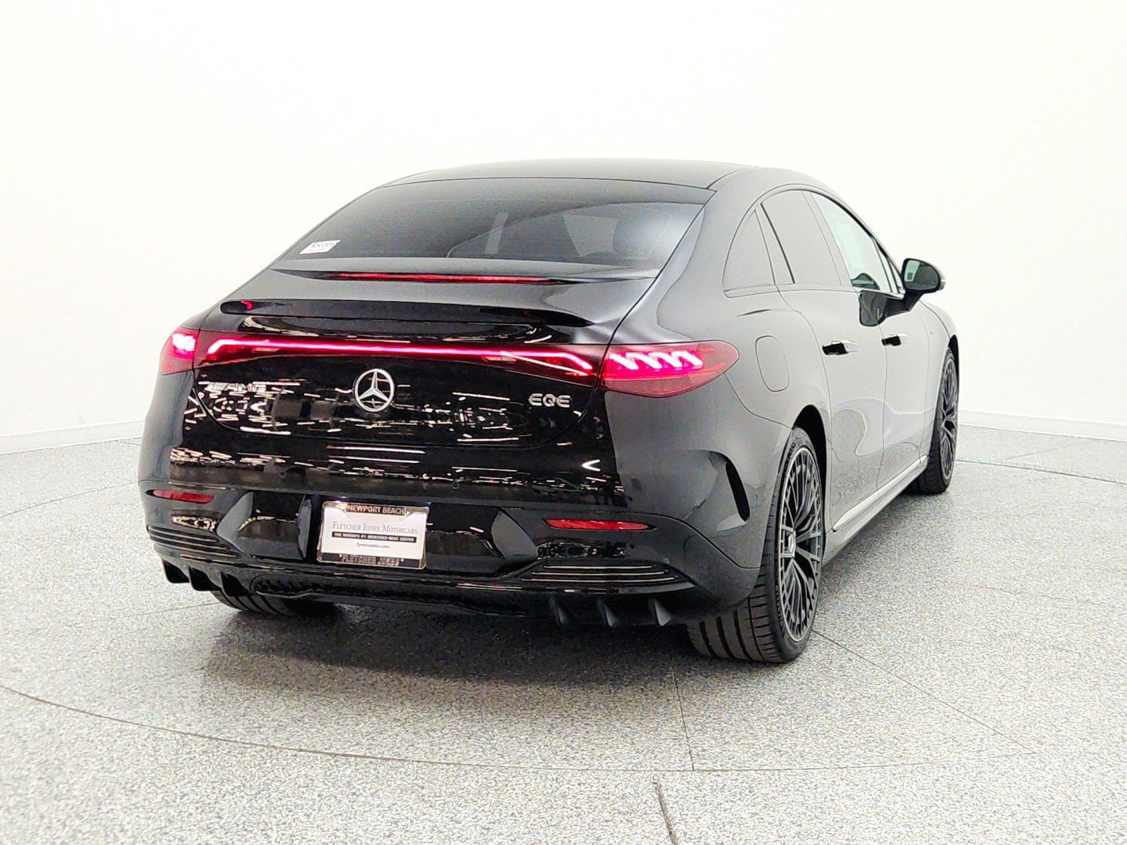 Used 2023 Mercedes-Benz EQE AMG 4MATIC Sedan image 6