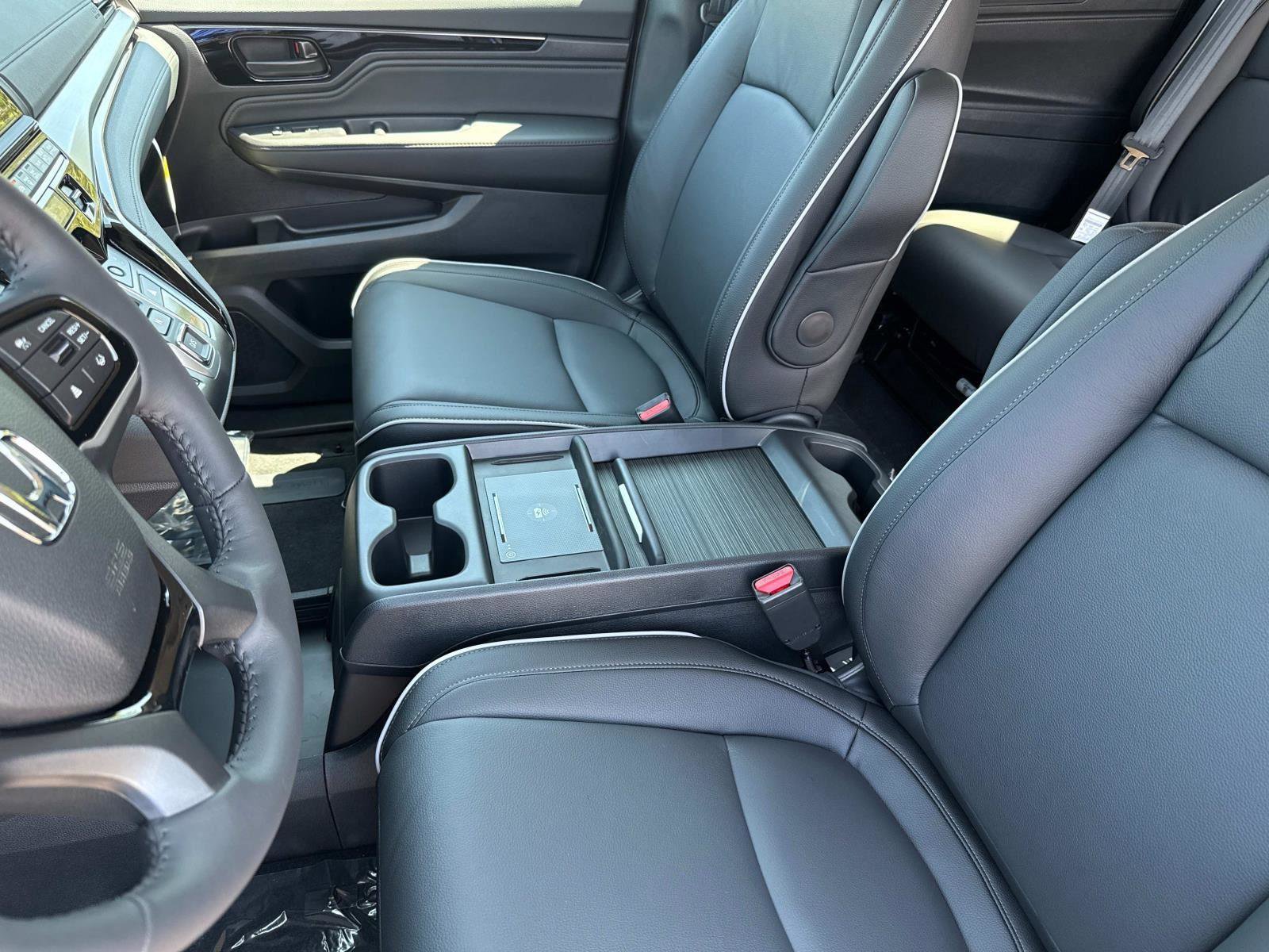 New 2026 Honda Odyssey Touring image 20