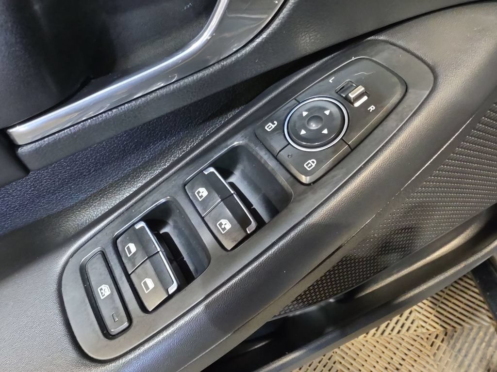 Used 2022 Hyundai Sonata SEL FWD image 15