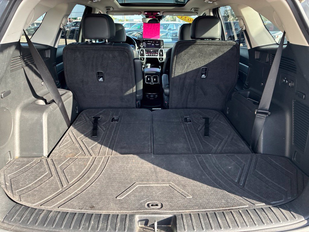 Used 2023 Kia Sorento SX AWD/4WD image 33