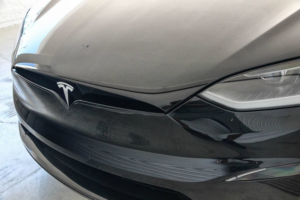 Used 2023 Tesla Model X AWD/4WD image 10