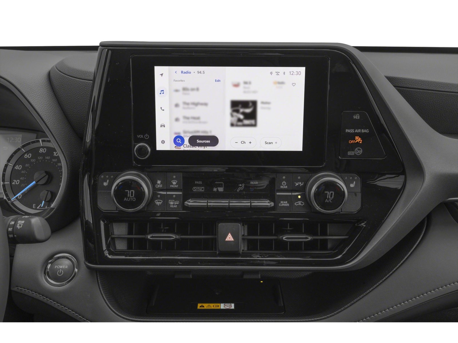 Used 2023 Toyota Highlander XLE image 14