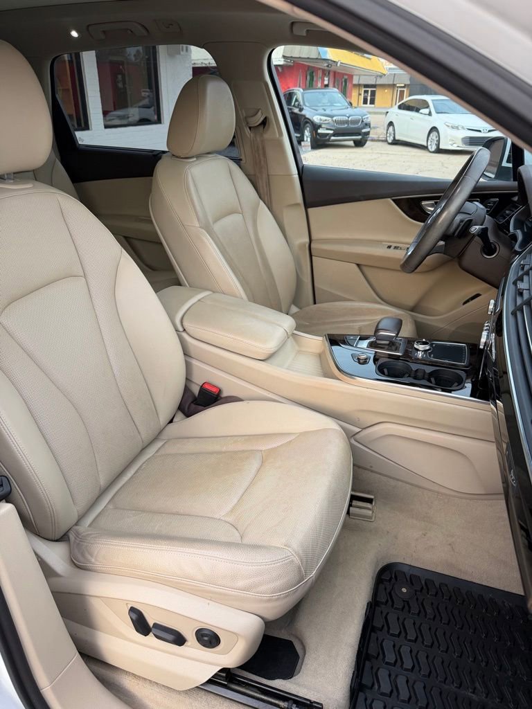Used 2017 Audi Q7 3.0T Premium Plus image 13