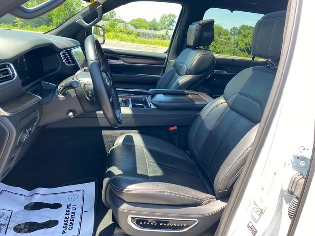 Used 2023 Jeep Grand Wagoneer 4WD image 16