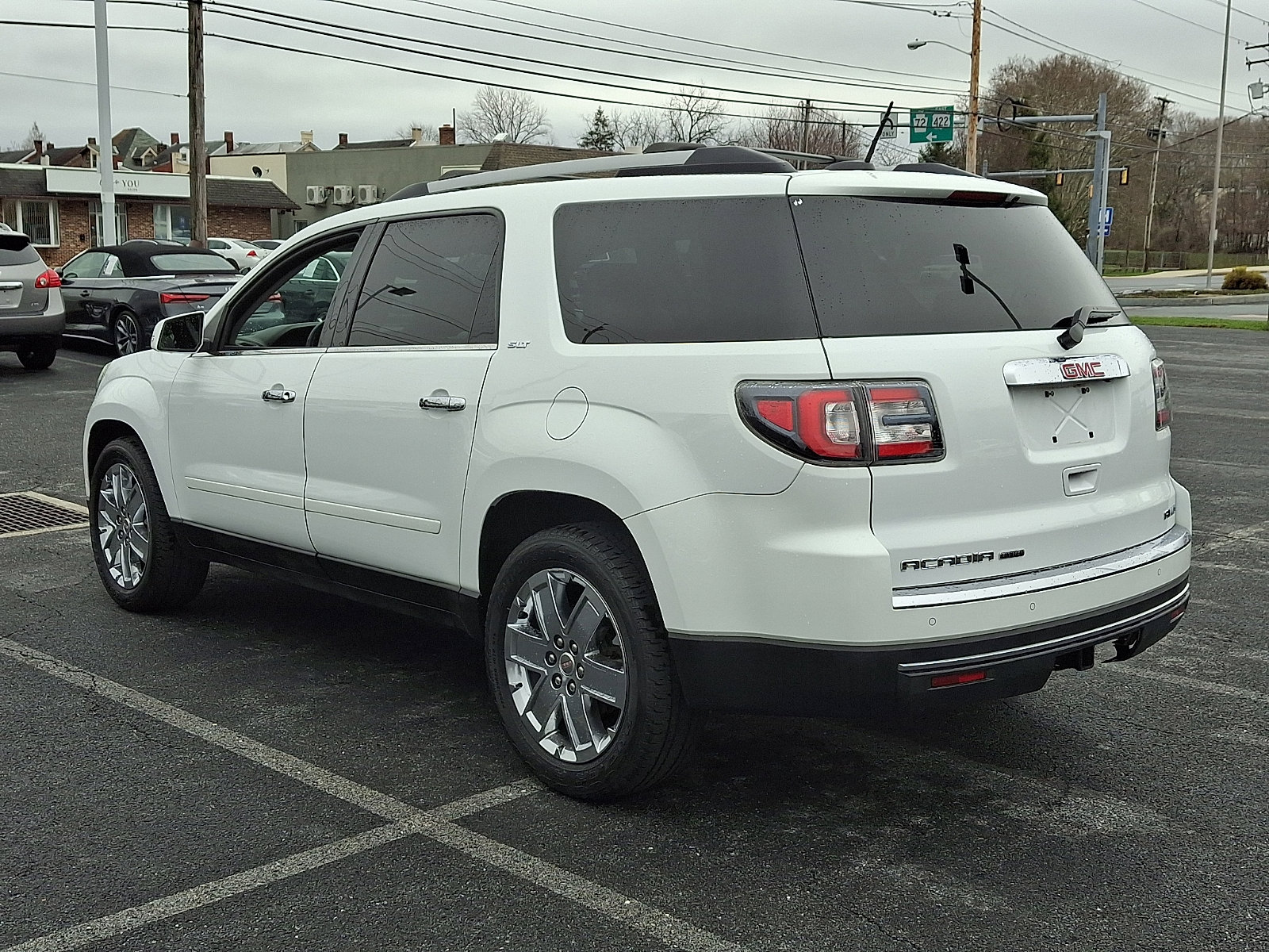 Used 2017 GMC Acadia Limited SLT image 4