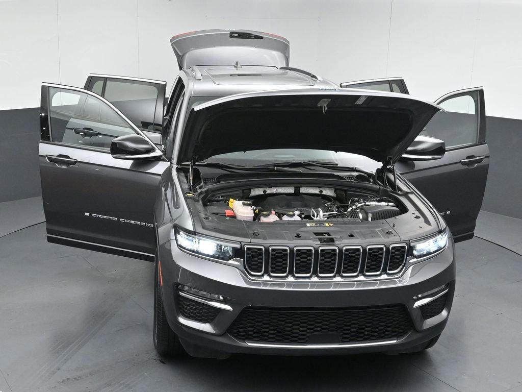 Used 2022 Jeep Grand Cherokee Limited 4xe image 56