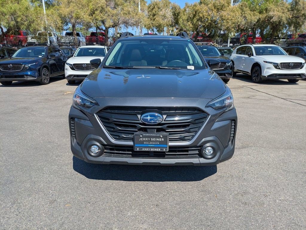 Used 2025 Subaru Outback Onyx Edition AWD/4WD image 9