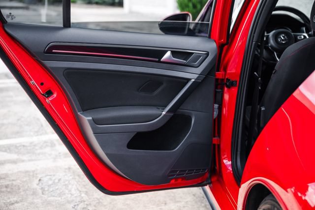 Used 2015 Volkswagen GTI S FWD image 59