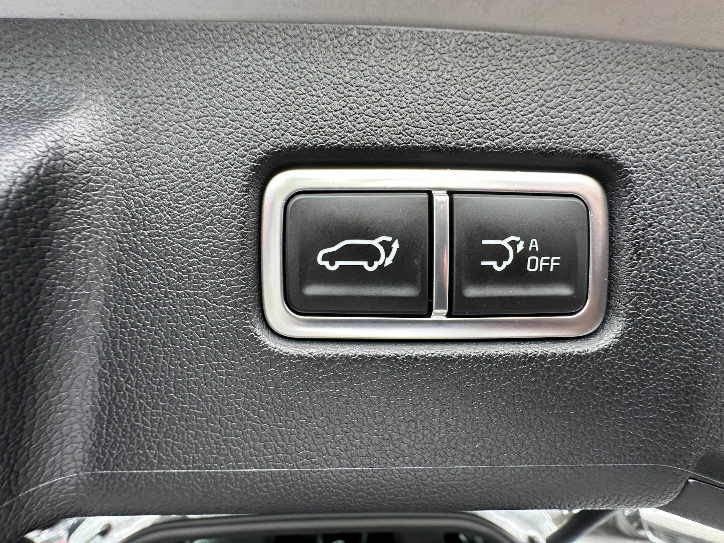 Used 2025 Kia Sorento SX Prestige image 13