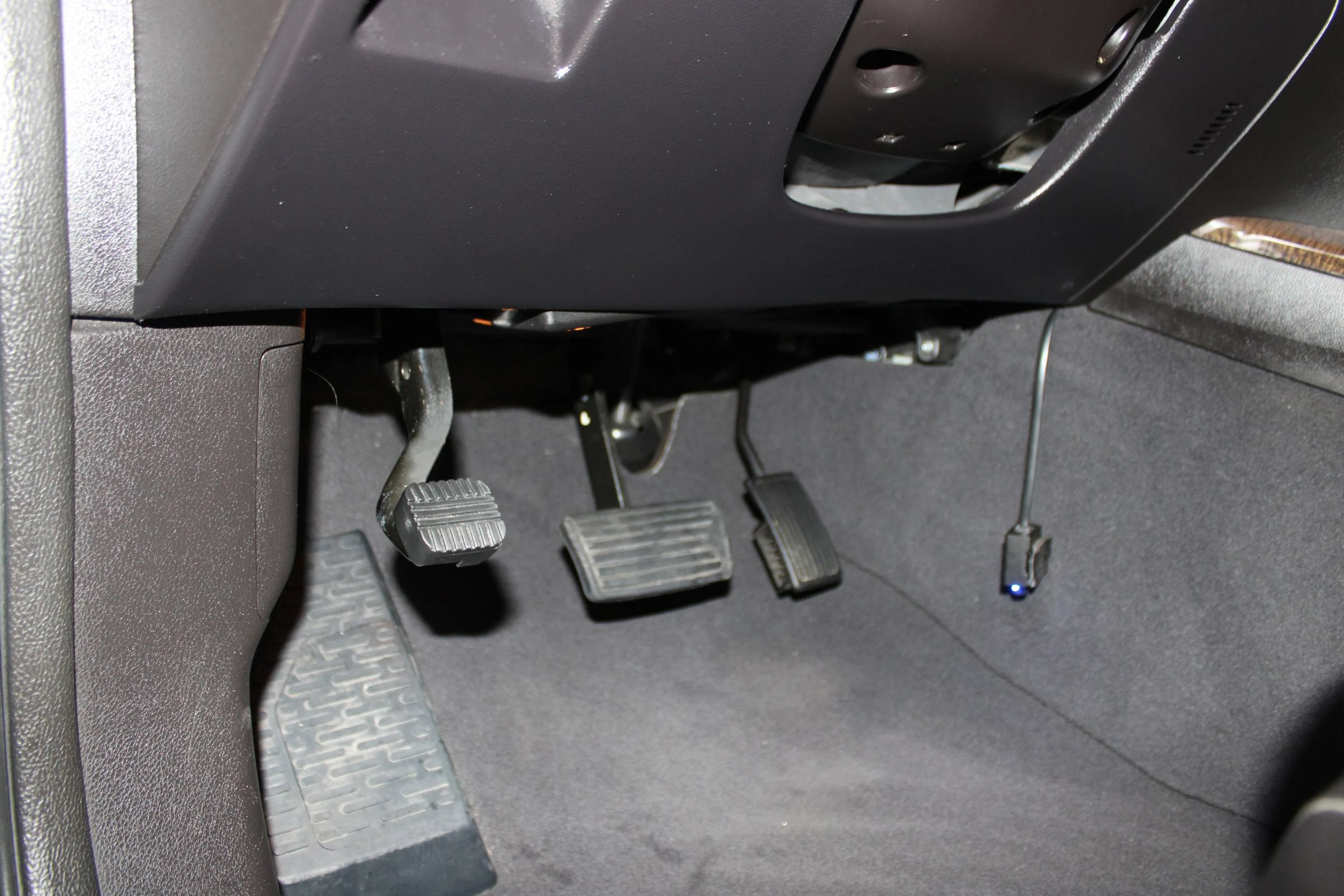 Used 2011 Acura MDX w/ Technology Package AWD/4WD image 9
