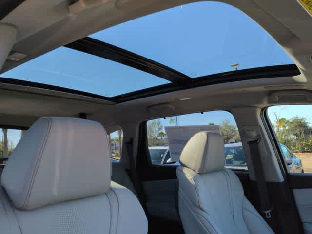 Certified 2026 Acura MDX w/ Technology Package FWD image 20