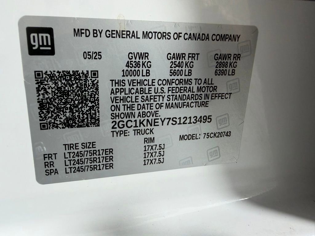 Used 2025 Chevrolet Silverado 2500 LT w/ Convenience Package image 34