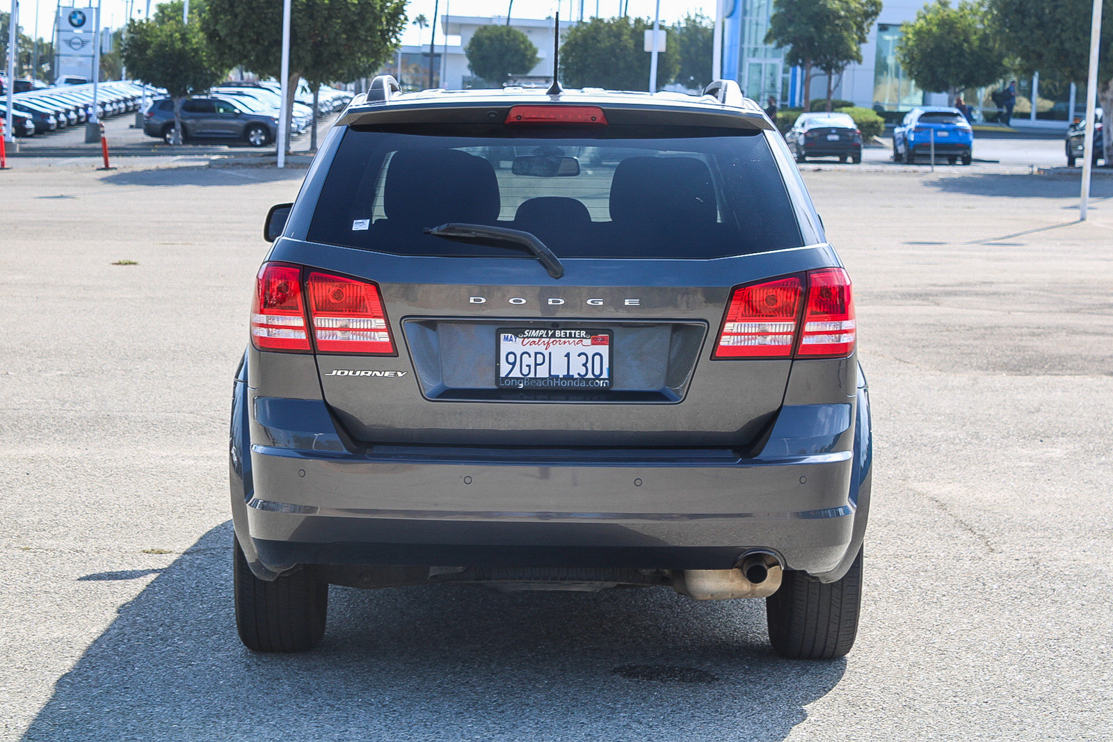 Used 2020 Dodge Journey SE FWD image 8