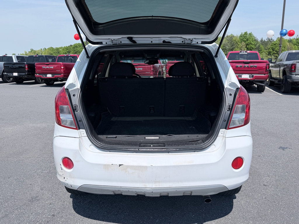 Used 2013 Chevrolet Captiva Sport LT FWD image 9