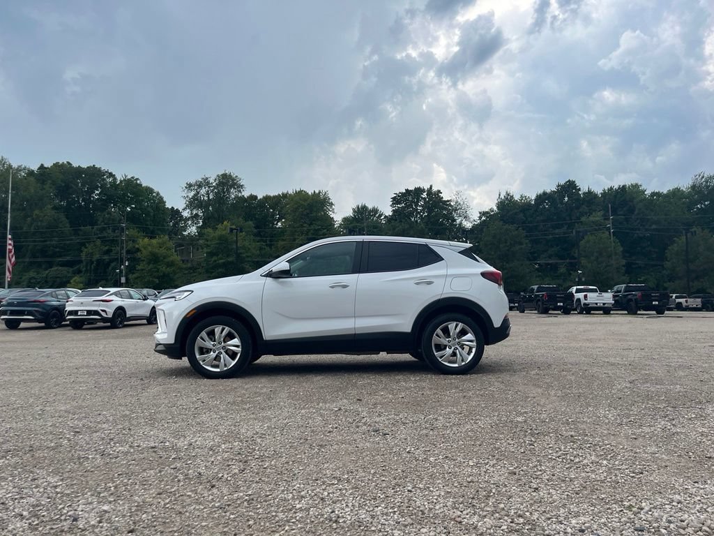 Used 2024 Buick Encore GX Preferred w/ Comfort Package AWD/4WD image 17