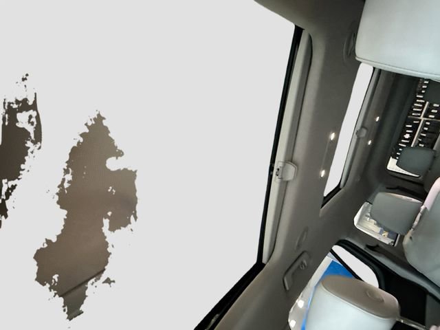 Used 2018 GMC Acadia SLT image 23