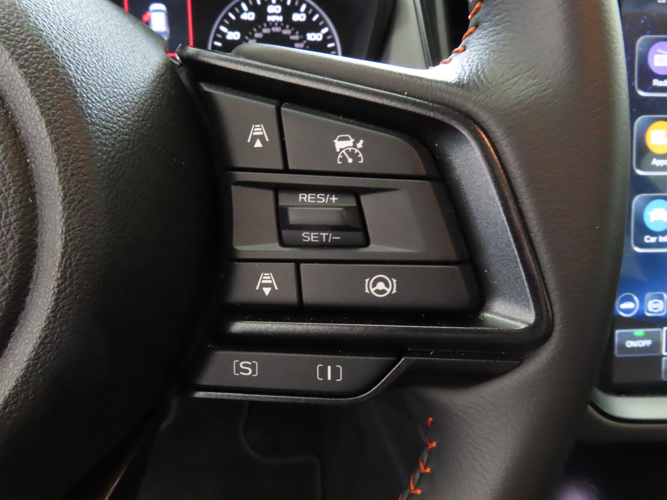 Certified 2025 Subaru Crosstrek 2.5i Limited w/ Crosstrek Mirror Package AWD/4WD image 16