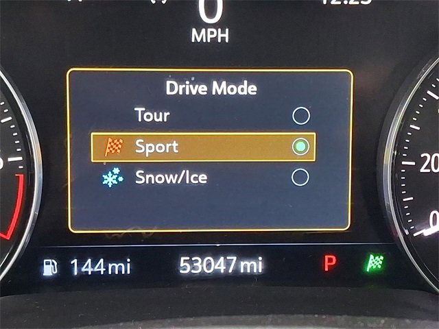 Used 2023 Buick Envision Essence image 24