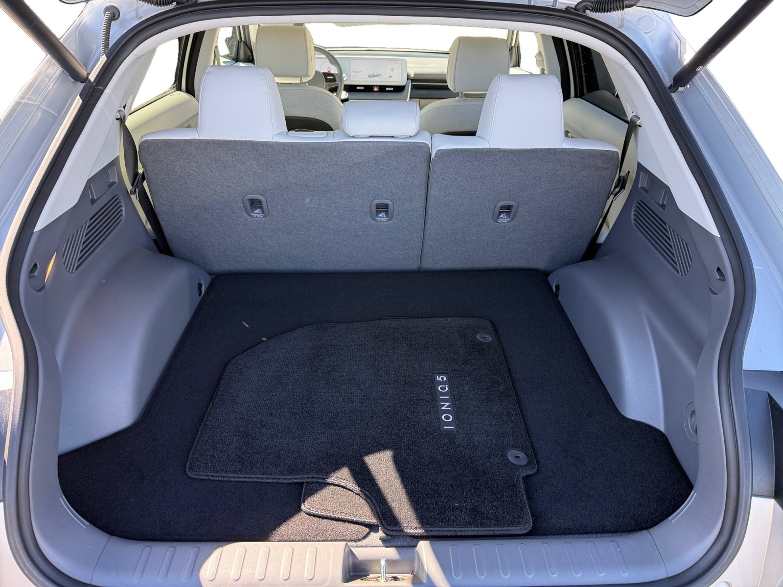 Used 2023 Hyundai Ioniq 5 SEL AWD/4WD image 17