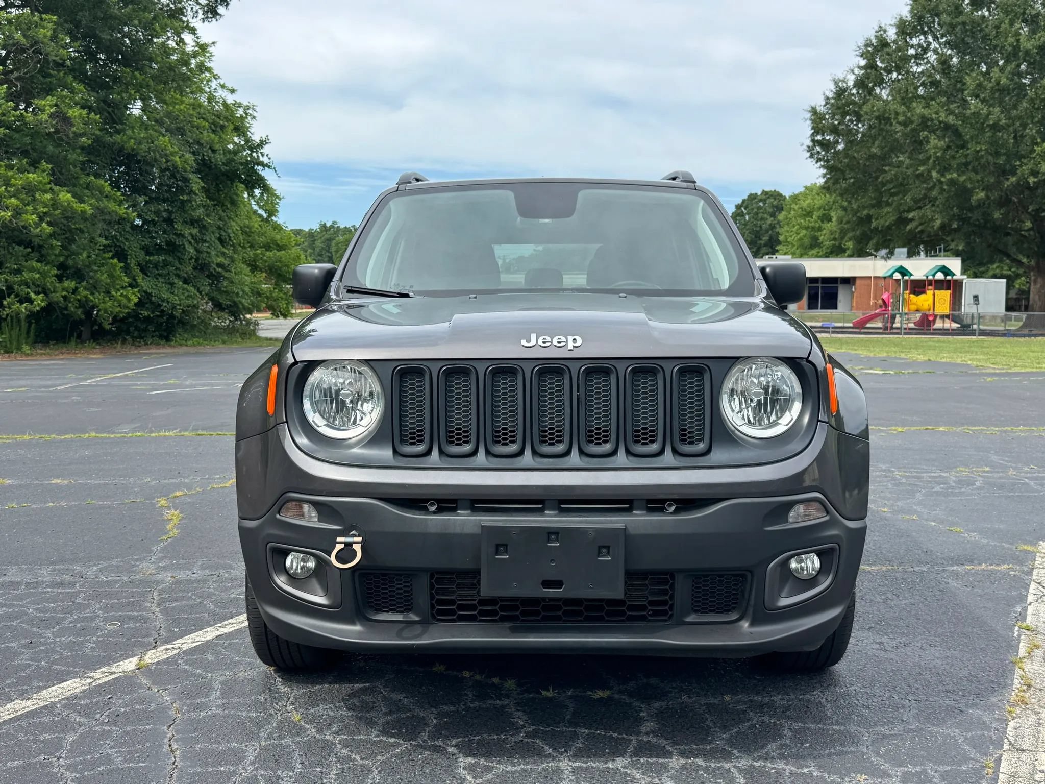 Used 2018 Jeep Renegade Latitude w/ Cold Weather Group AWD/4WD image 12