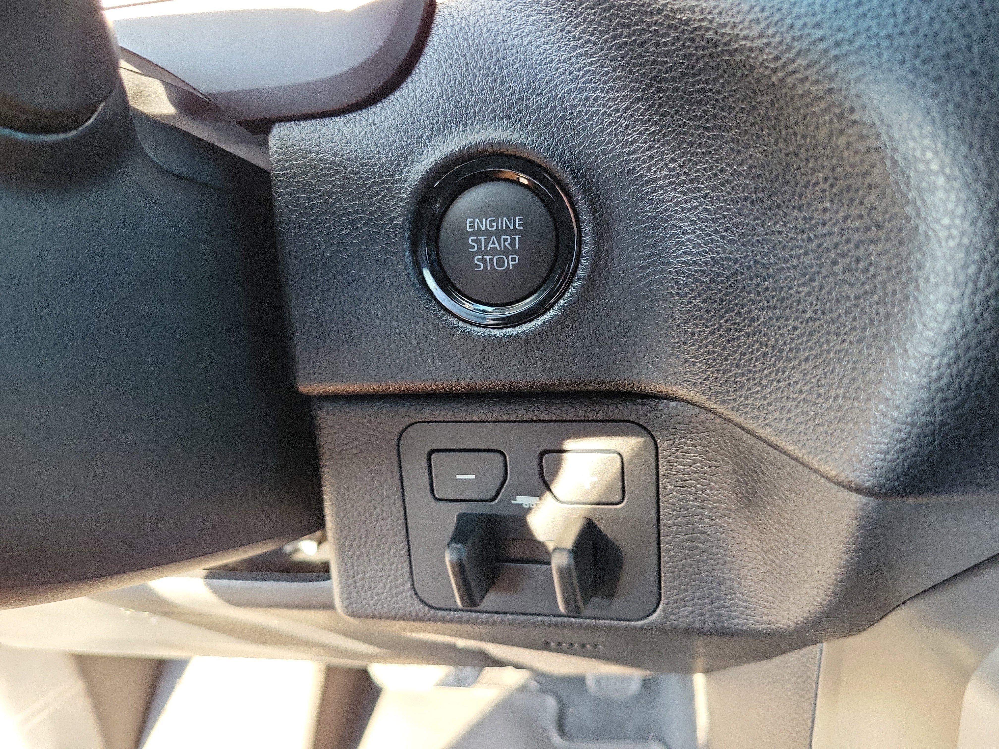 New 2026 Toyota Tundra SR5 w/ SR5 Premium Package image 28