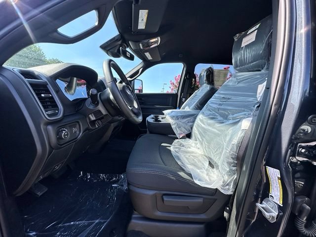 New 2026 RAM 2500 Tradesman AWD/4WD image 24