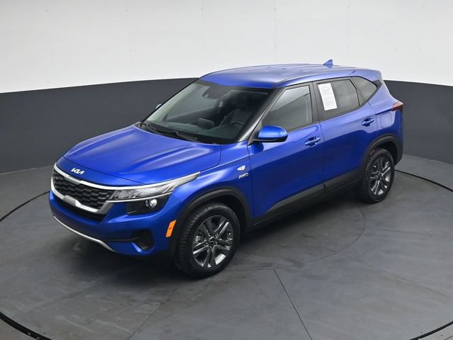 Used 2023 Kia Seltos LX AWD/4WD image 30