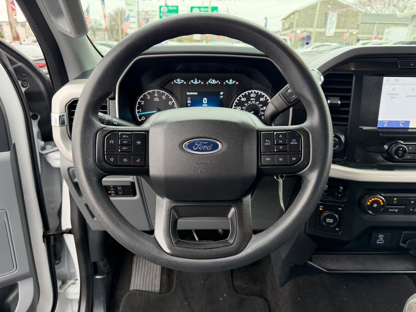 Used 2022 Ford F150 XLT w/ Trailer Tow Package image 27