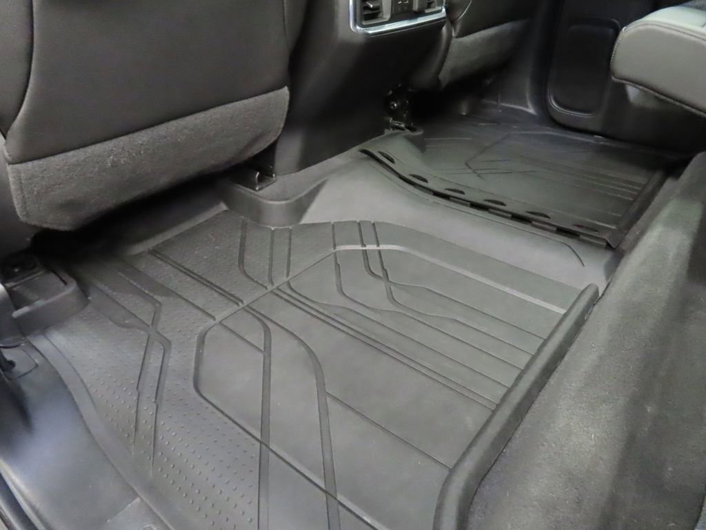 Used 2019 Chevrolet Silverado 1500 LTZ w/ LTZ Plus Package AWD/4WD image 62