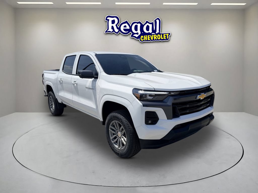 New 2026 Chevrolet Colorado LT w/ LT Convenience Package AWD/4WD image 1