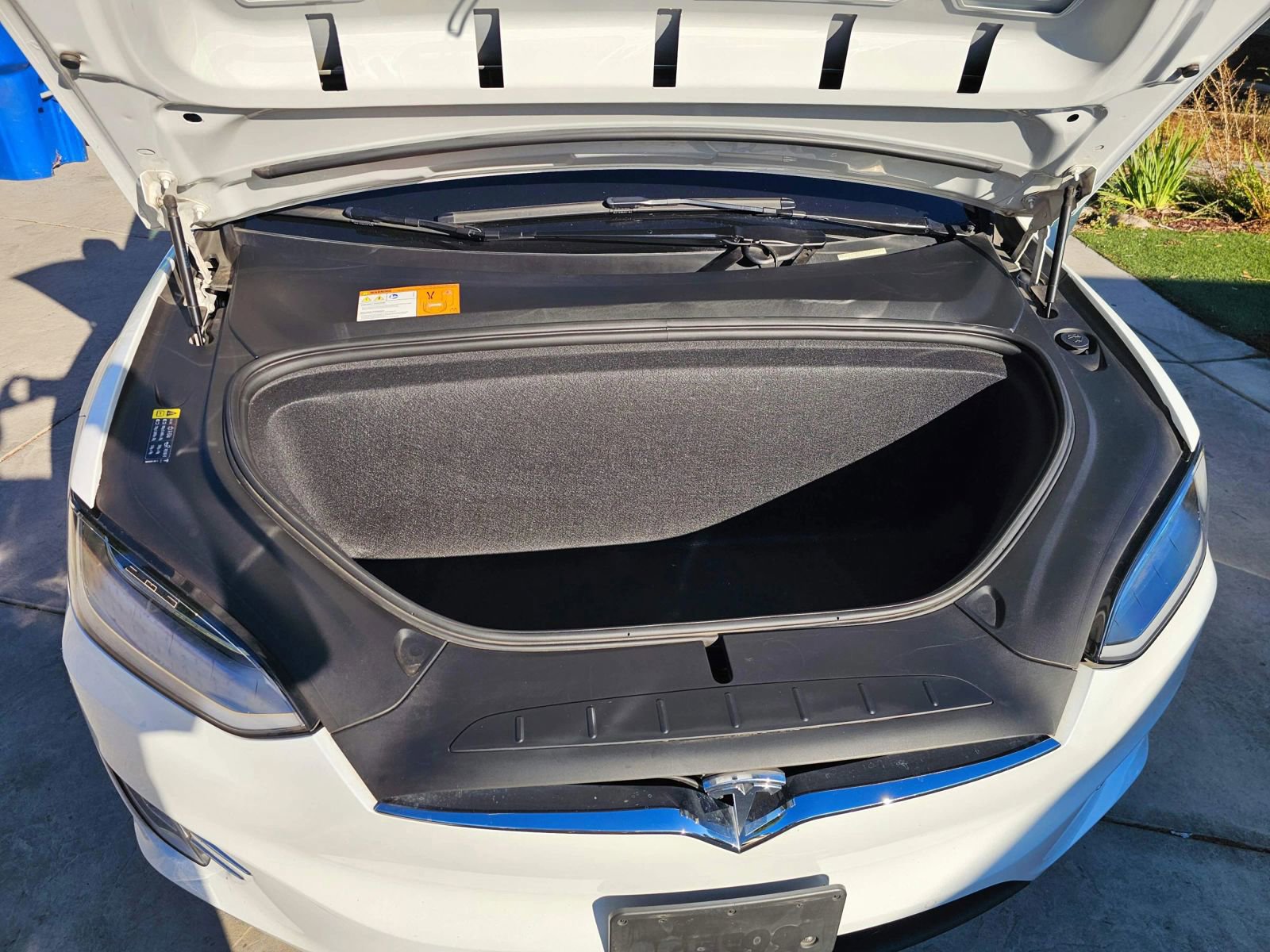 Used 2017 Tesla Model X 75D image 9