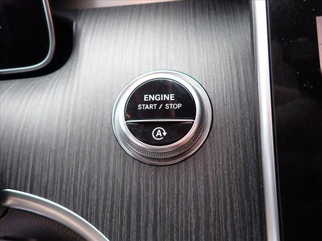 Used 2022 Mercedes-Benz C 300 4MATIC Sedan image 20