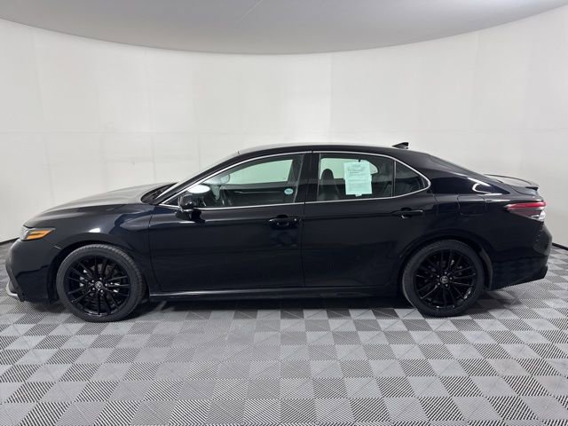 Used 2023 Toyota Camry XSE image 6